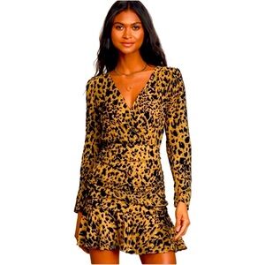 ASTR The Label Nikita Burnout Leopard Print Ruched Mini Dress Sz M long sleeves